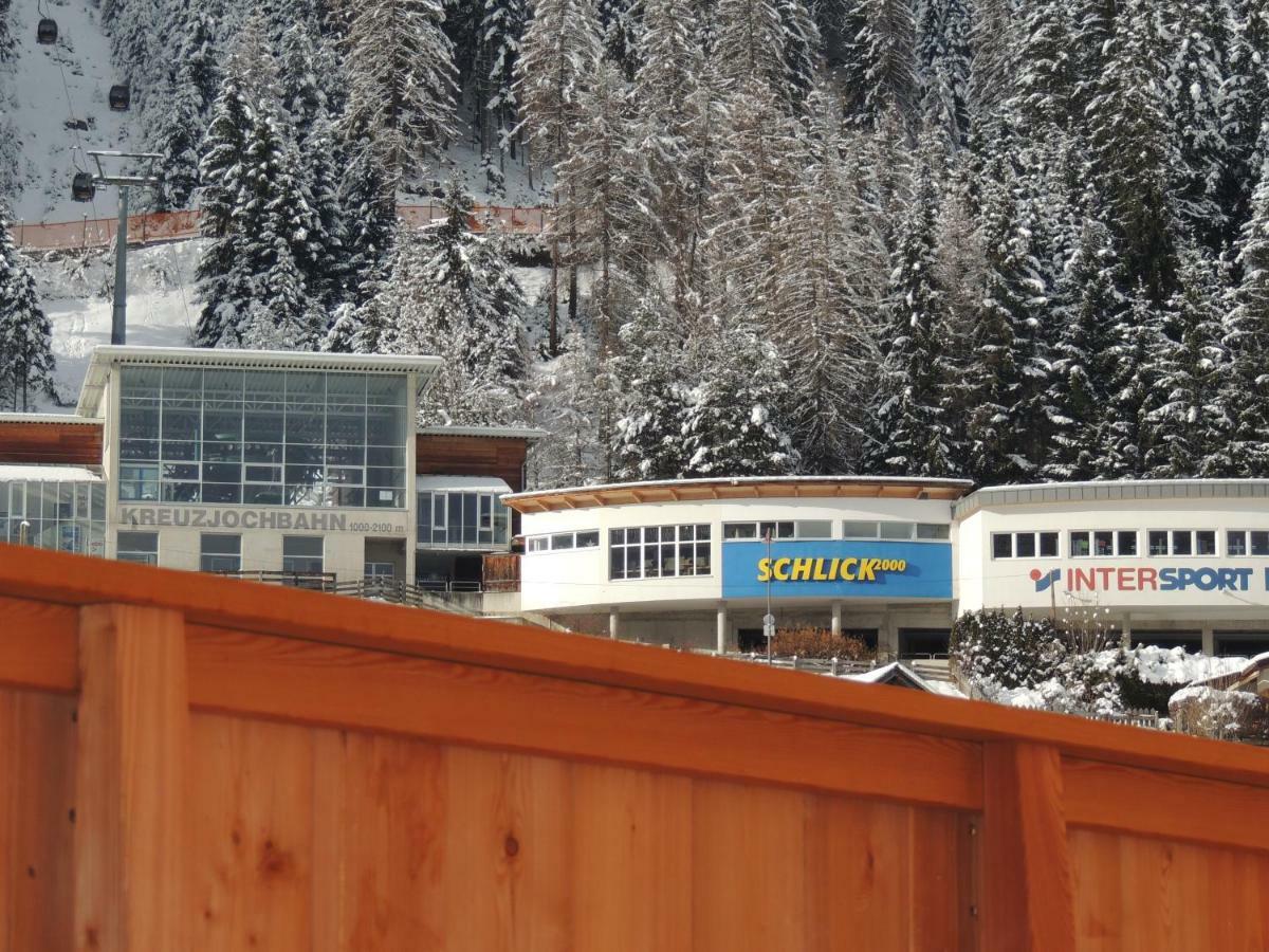 Buttererhof-Apartments Fulpmes Dış mekan fotoğraf